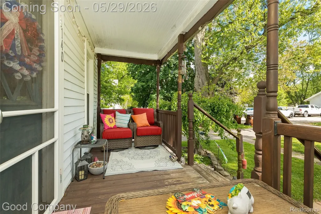 140 W Vesey Street Petersburg City MI 49270