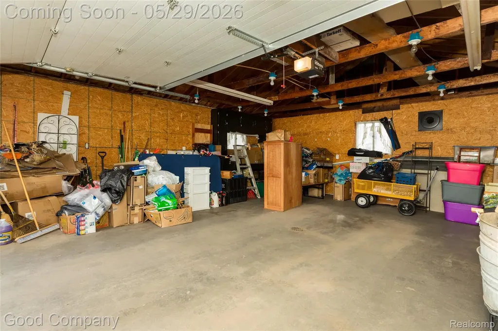 140 W Vesey Street Petersburg City MI 49270