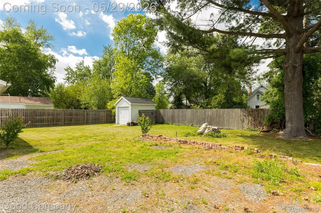 140 W Vesey Street Petersburg City MI 49270
