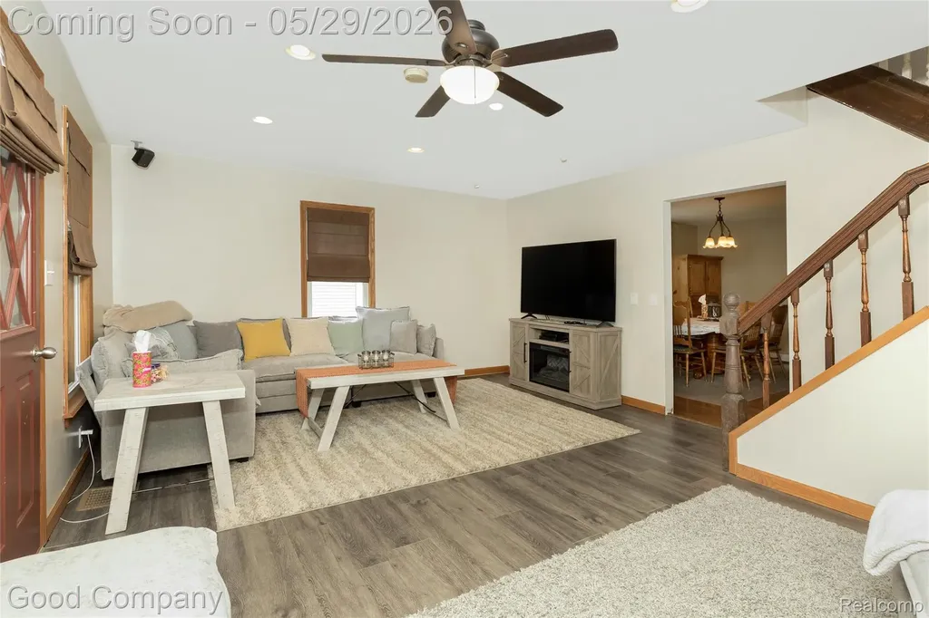 140 W Vesey Street Petersburg City MI 49270