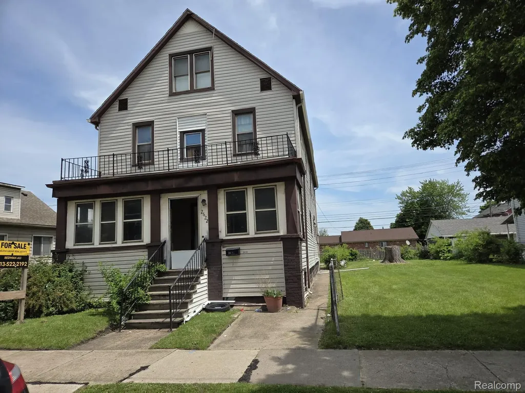 2622 Salina Street Dearborn City MI 48120