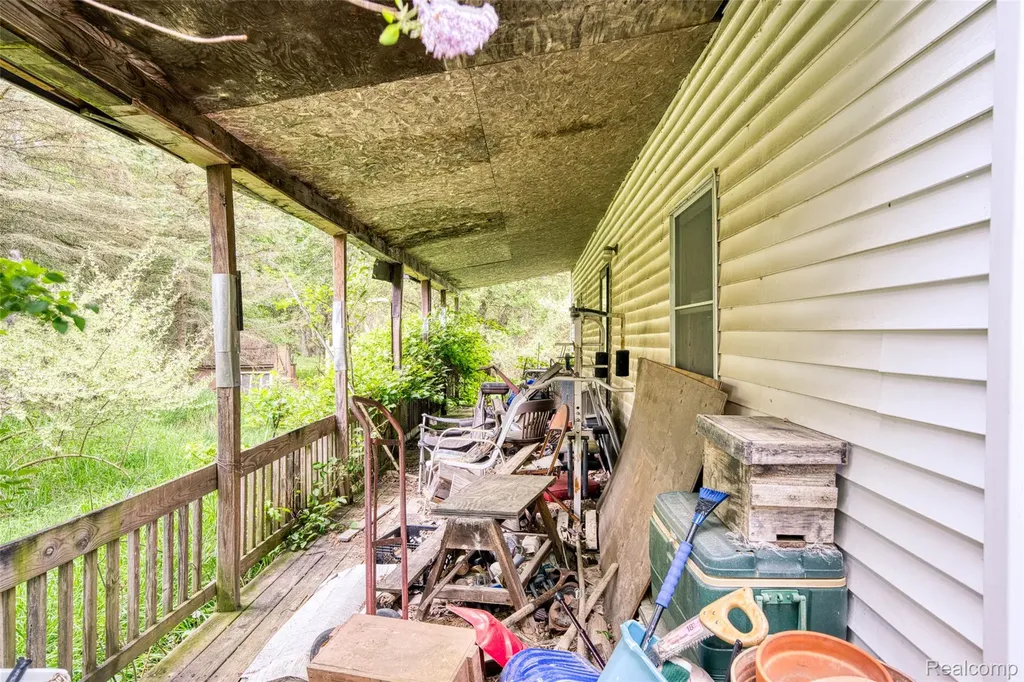 2626 Bullock Road Elba Township MI 48446