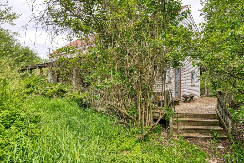 2626 Bullock Road Elba Township MI 48446