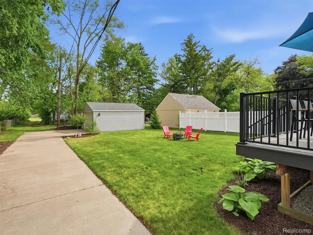 1178 Withington Street Ferndale City MI 48220