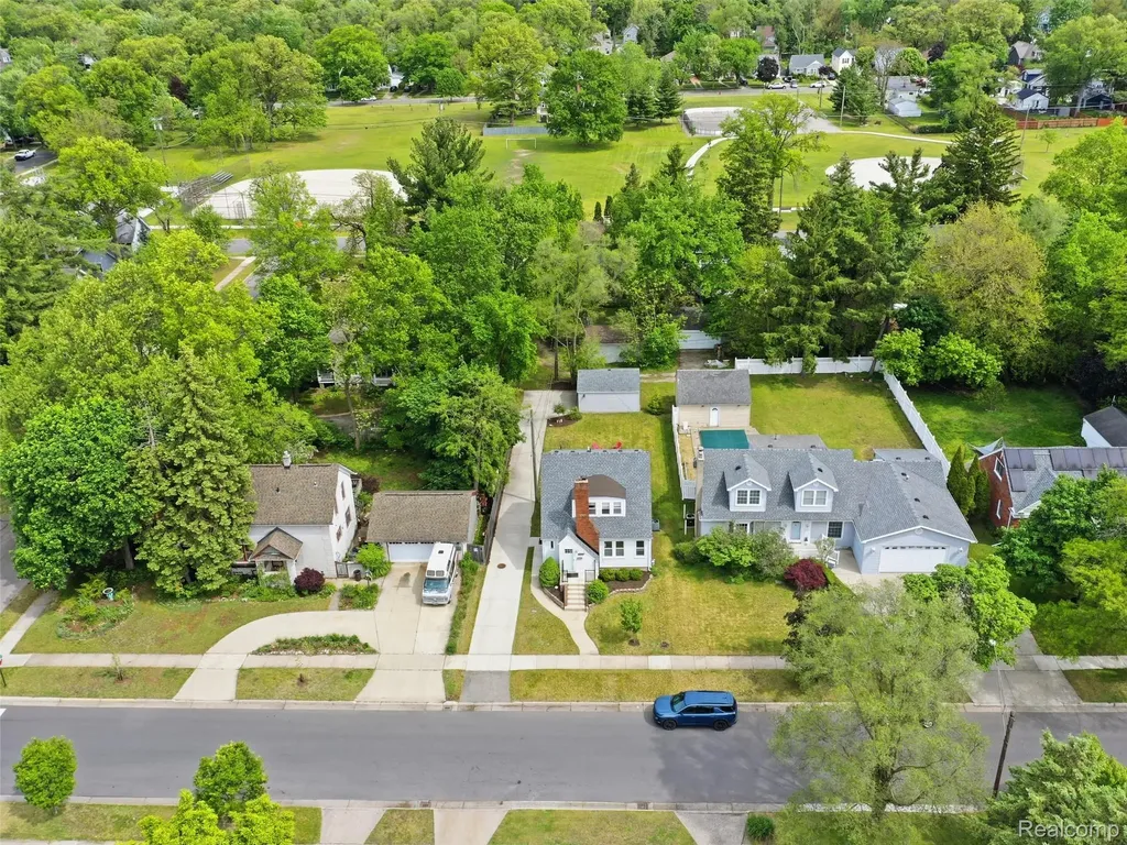 1178 Withington Street Ferndale City MI 48220