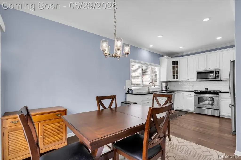 54745 Four Seasons Drive Shelby Charter Township MI 48316