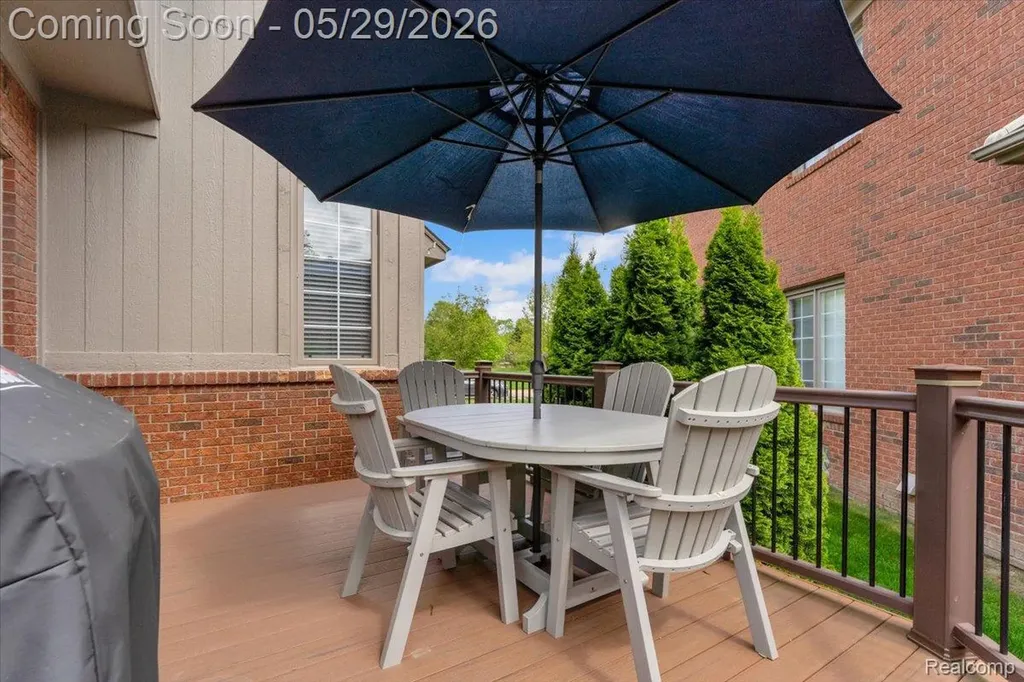 54745 Four Seasons Drive Shelby Charter Township MI 48316