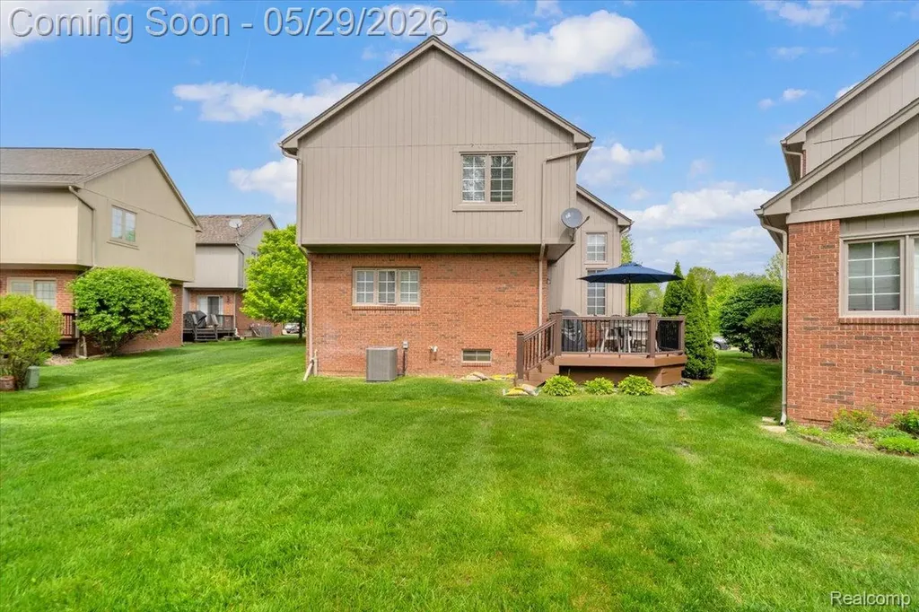 54745 Four Seasons Drive Shelby Charter Township MI 48316