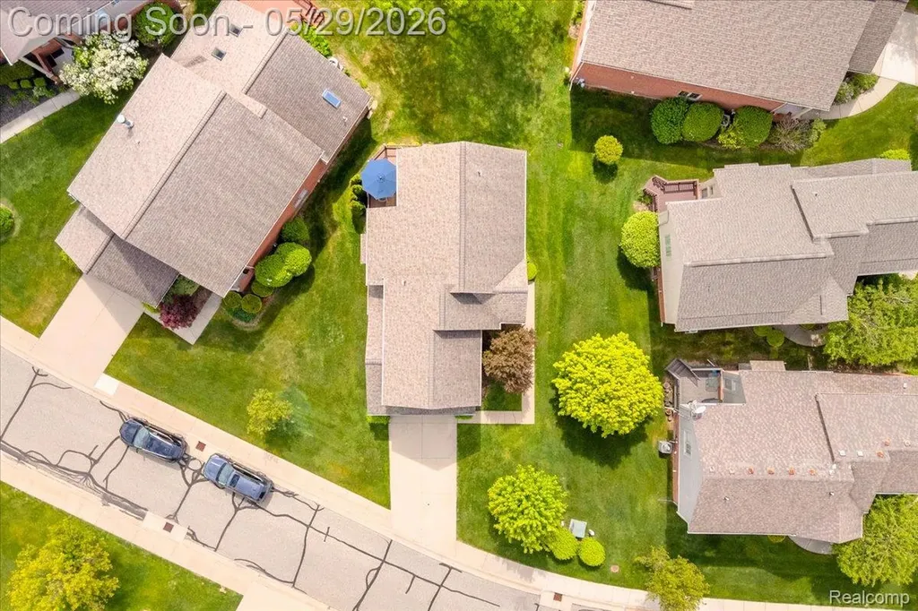 54745 Four Seasons Drive Shelby Charter Township MI 48316