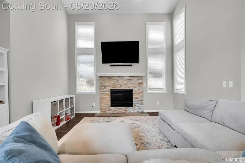 54745 Four Seasons Drive Shelby Charter Township MI 48316