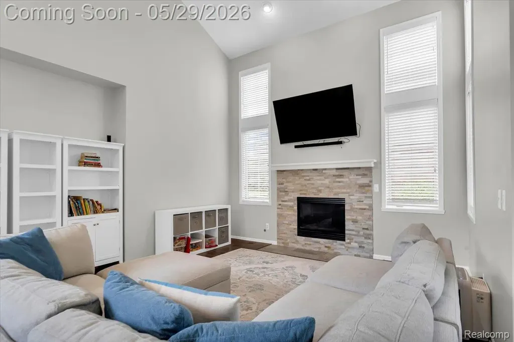 54745 Four Seasons Drive Shelby Charter Township MI 48316