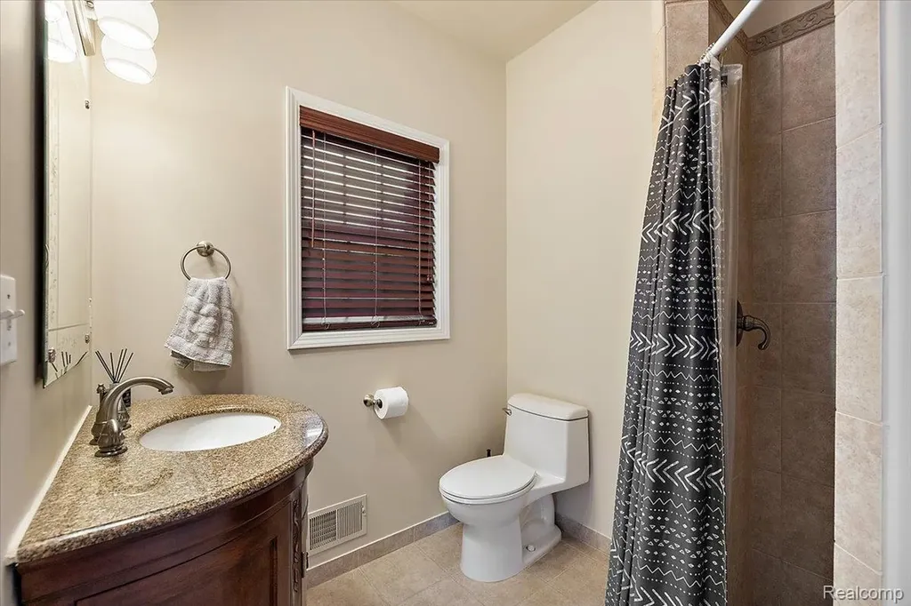 5035 Hidden Ridge Drive Hadley Township MI 48455