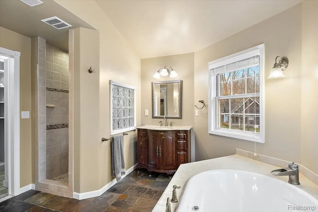 5035 Hidden Ridge Drive Hadley Township MI 48455