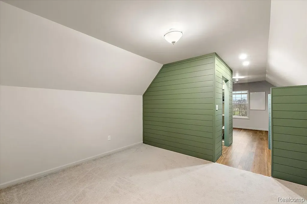 5035 Hidden Ridge Drive Hadley Township MI 48455