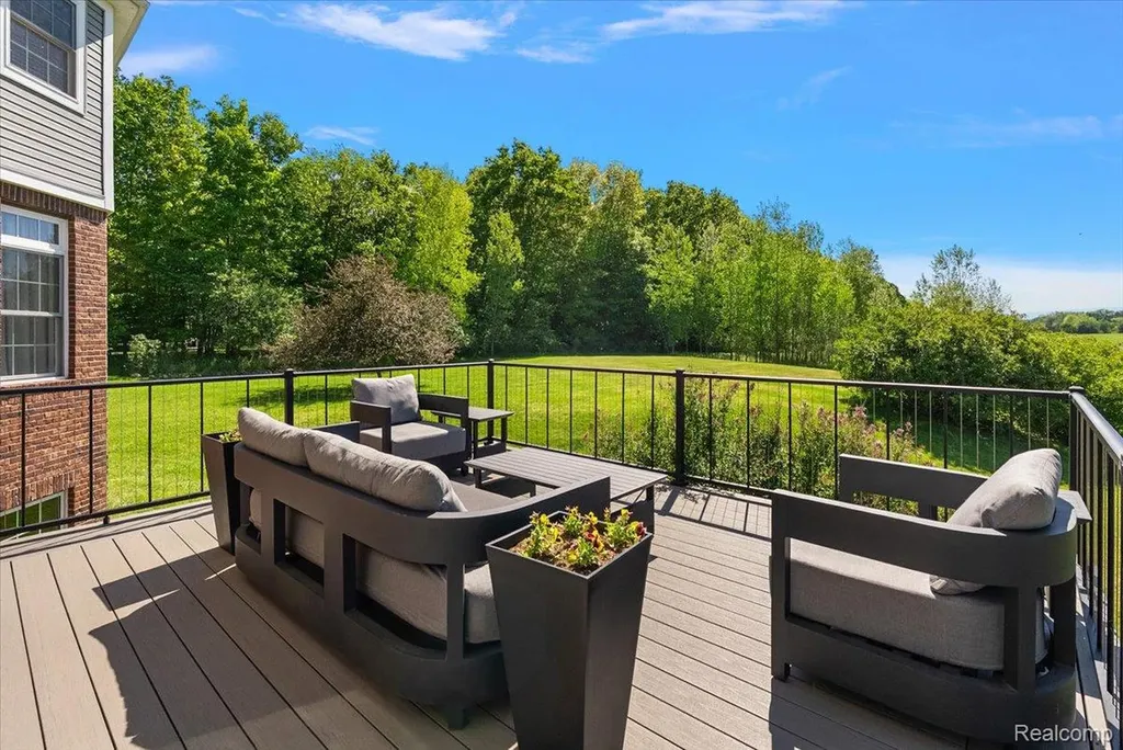 5035 Hidden Ridge Drive Hadley Township MI 48455