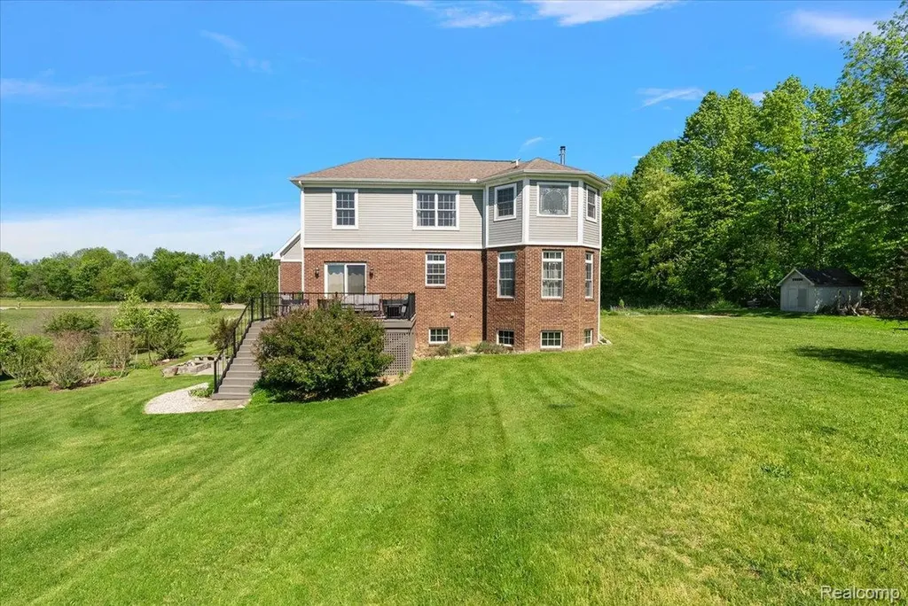 5035 Hidden Ridge Drive Hadley Township MI 48455