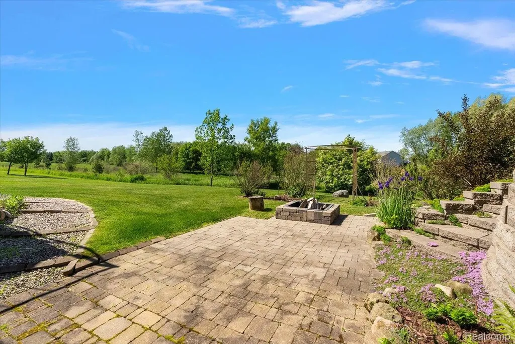 5035 Hidden Ridge Drive Hadley Township MI 48455