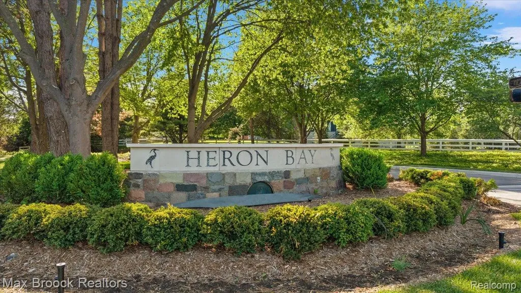 1729 Heron Ridge Drive Bloomfield Hills City MI 48302