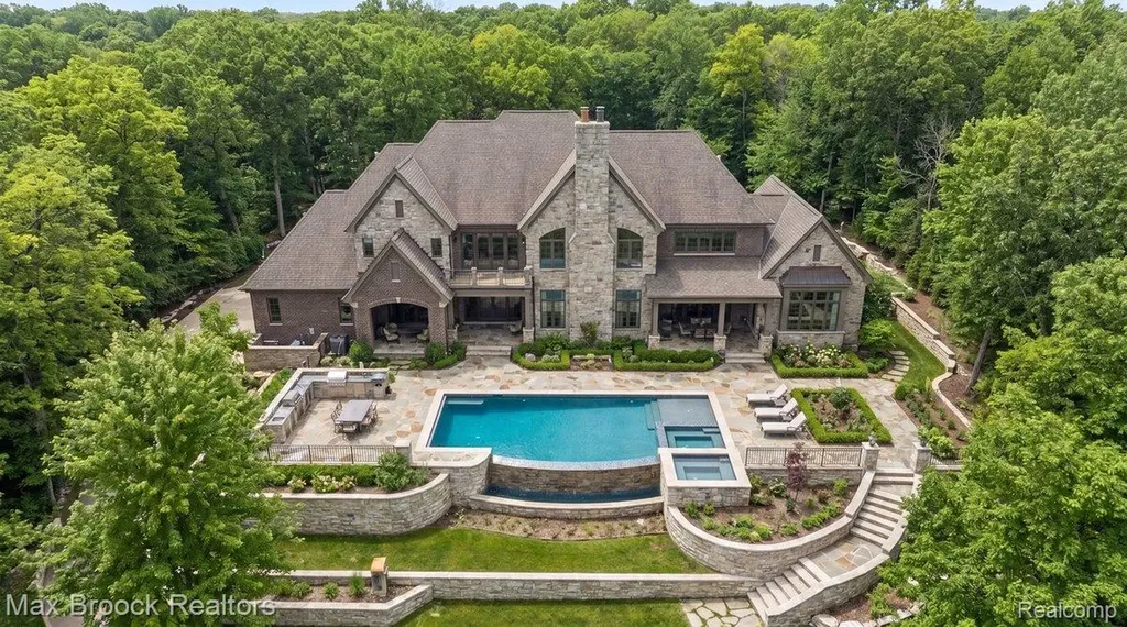 1729 Heron Ridge Drive Bloomfield Hills City MI 48302