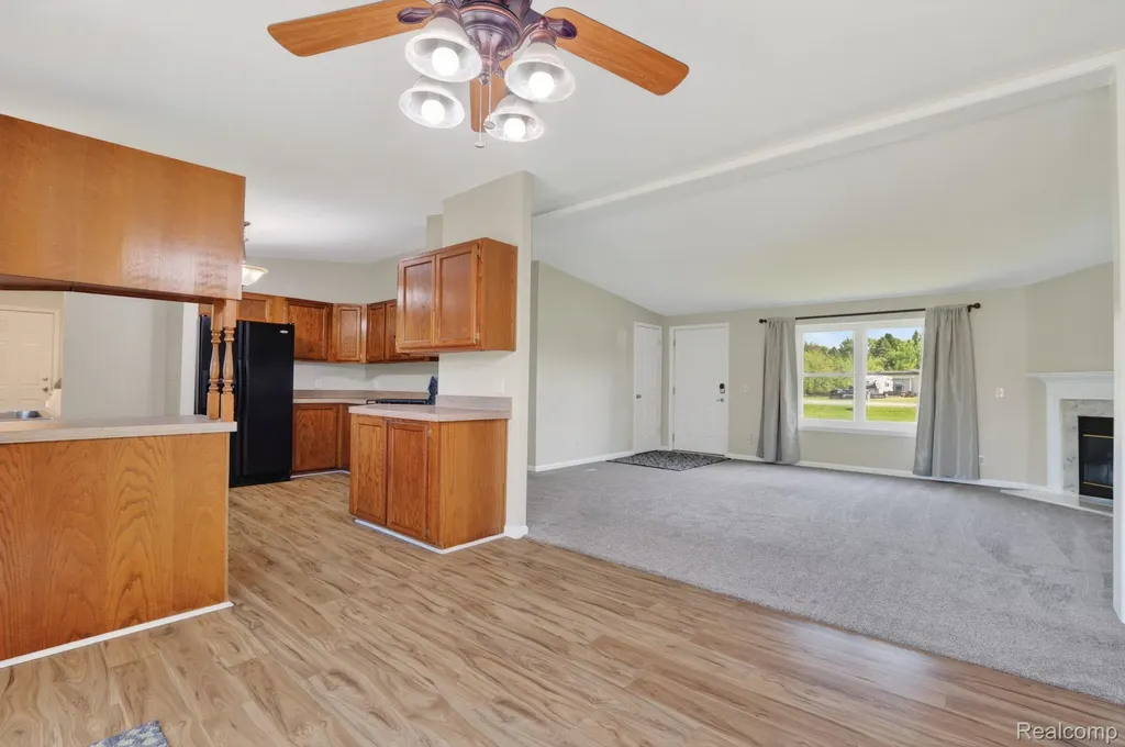 4050 Thompson Road Fenton Charter Township MI 48451