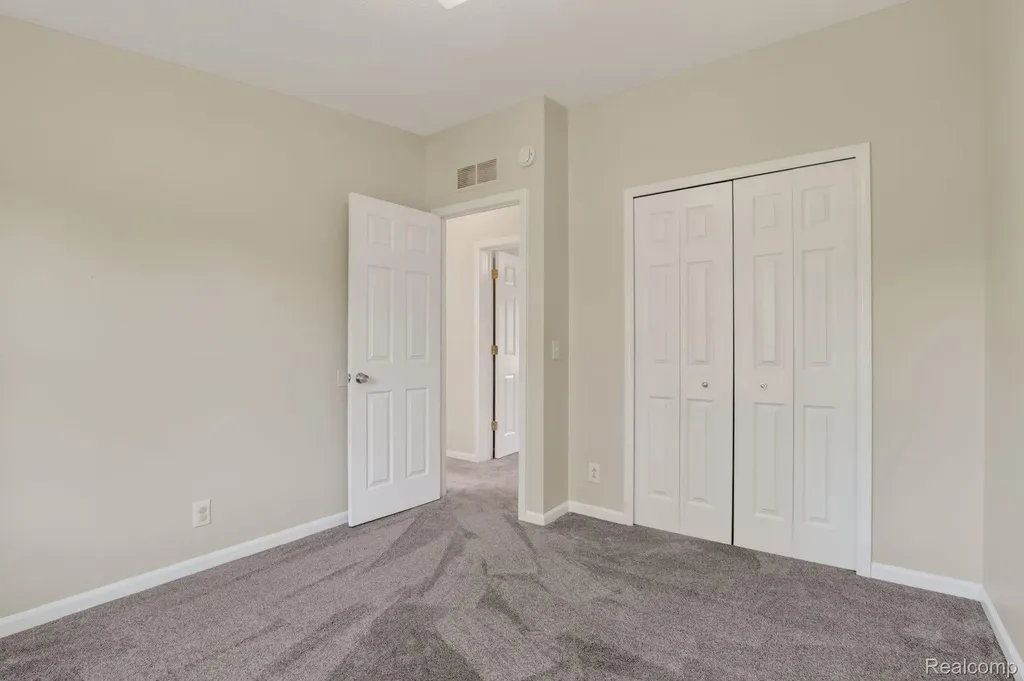 4050 Thompson Road Fenton Charter Township MI 48451