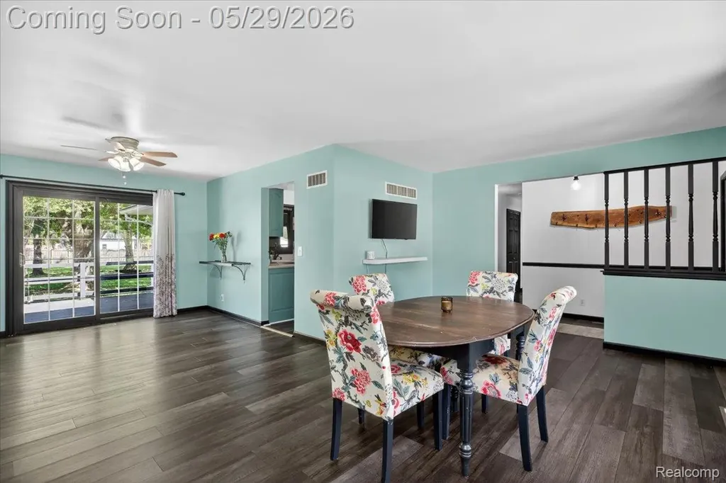 10350 Ataberry Drive Vienna Charter Township MI 48420