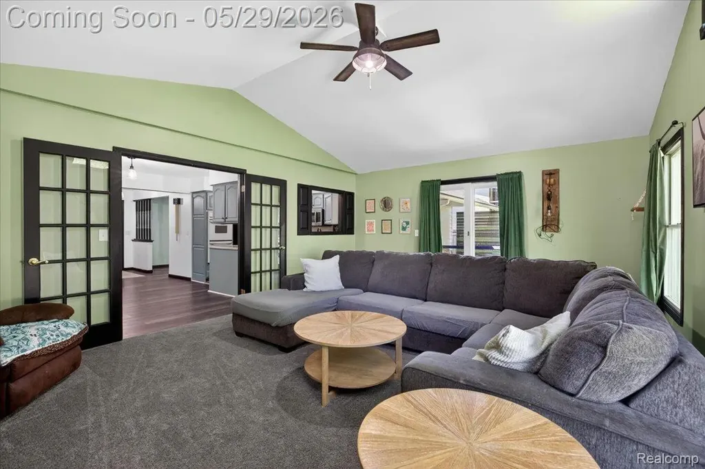 10350 Ataberry Drive Vienna Charter Township MI 48420