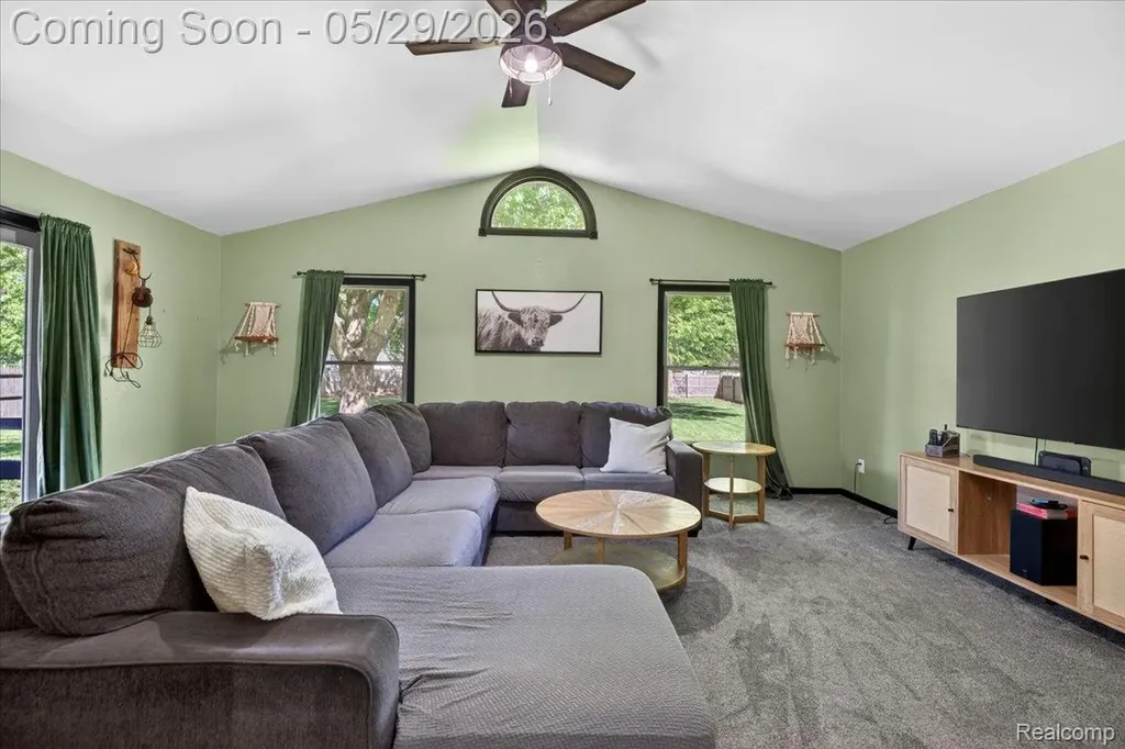 10350 Ataberry Drive Vienna Charter Township MI 48420