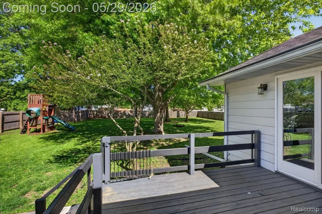 10350 Ataberry Drive Vienna Charter Township MI 48420