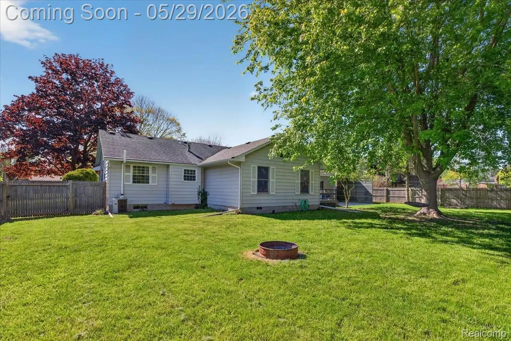 10350 Ataberry Drive Vienna Charter Township MI 48420