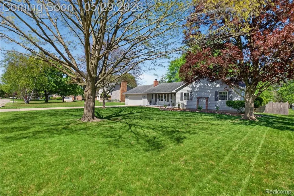 10350 Ataberry Drive Vienna Charter Township MI 48420