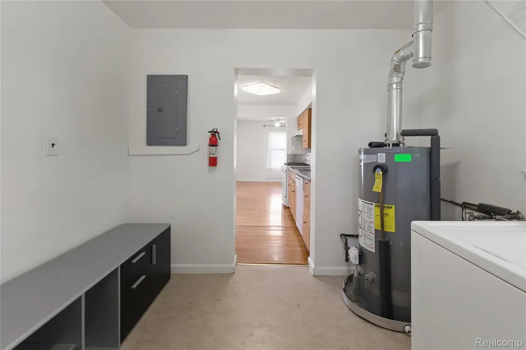 2171 Bradley Avenue Ypsilanti Charter Township MI 48198