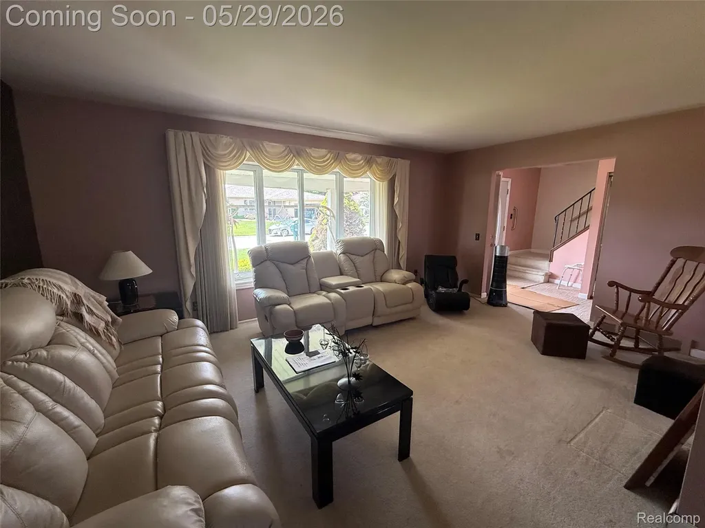 29531 N Seaway Court Harrison Charter Township MI 48045