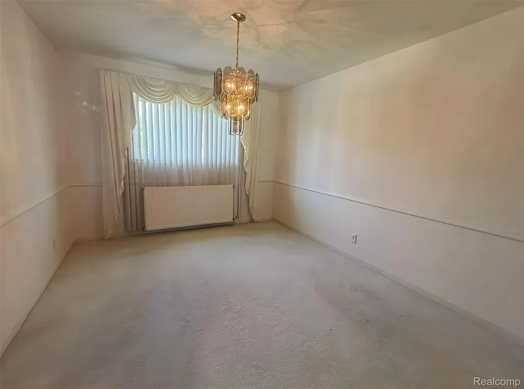 29531 N Seaway Court Harrison Charter Township MI 48045