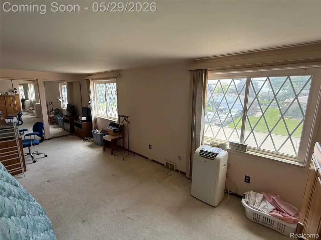 29531 N Seaway Court Harrison Charter Township MI 48045