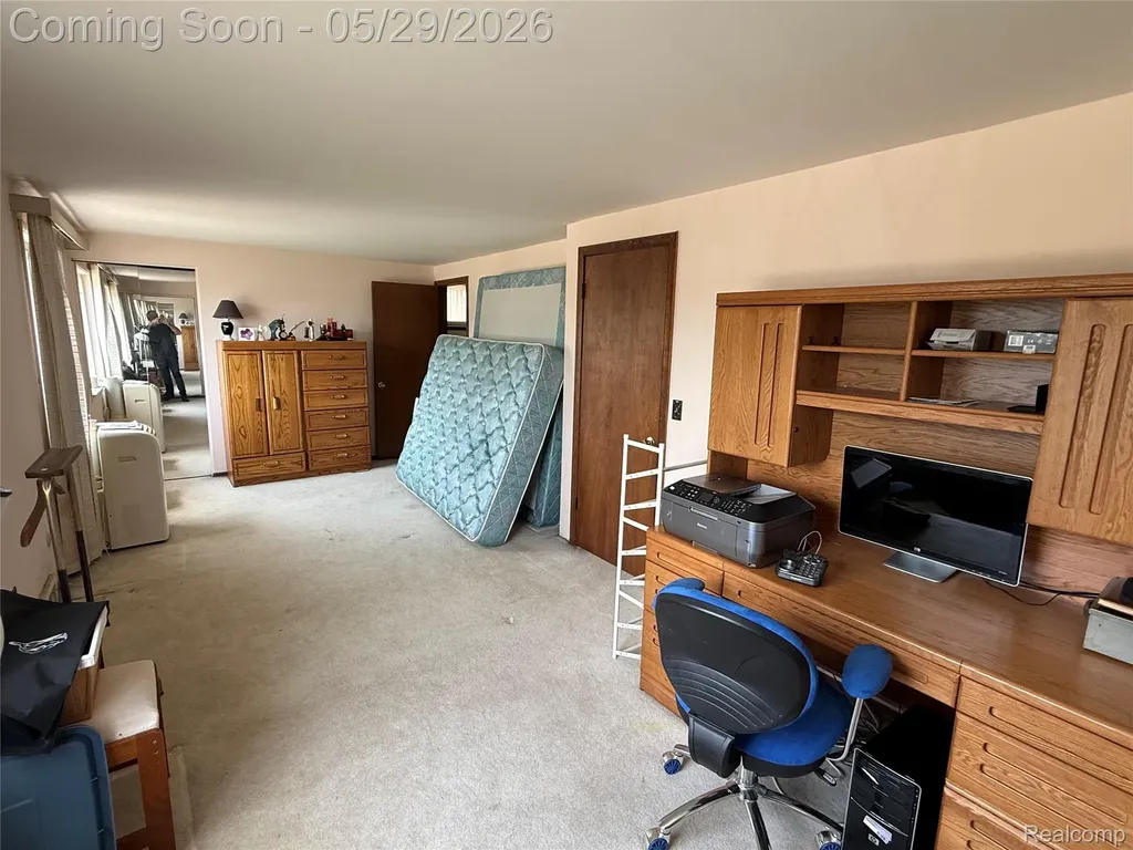 29531 N Seaway Court Harrison Charter Township MI 48045