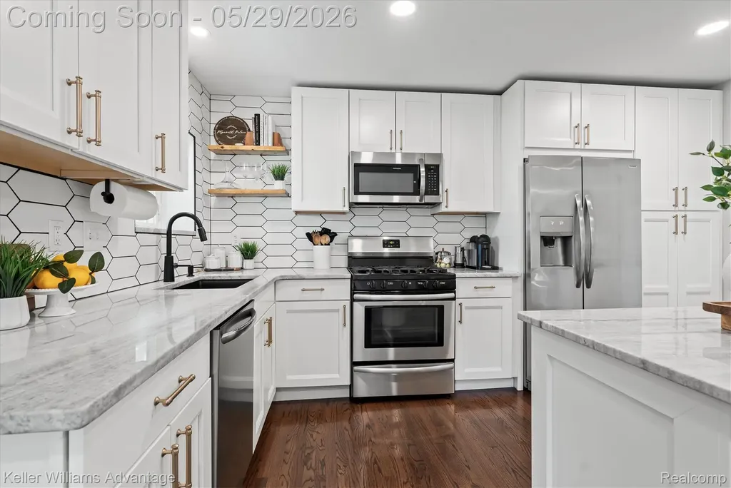 11389 Southworth Avenue Plymouth Charter Township MI 48170