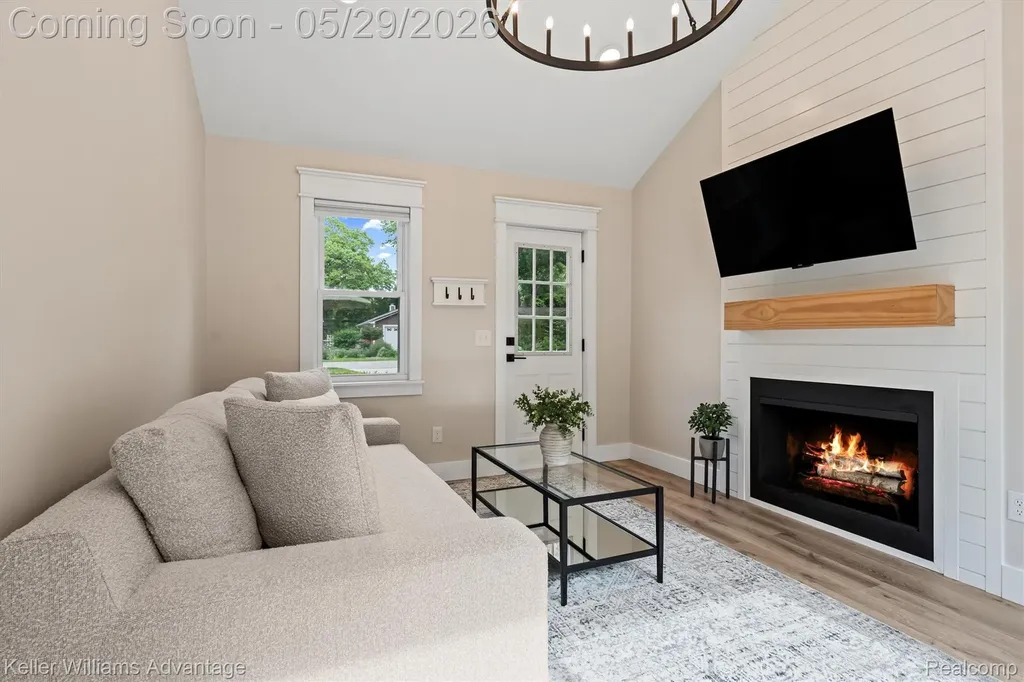 11389 Southworth Avenue Plymouth Charter Township MI 48170