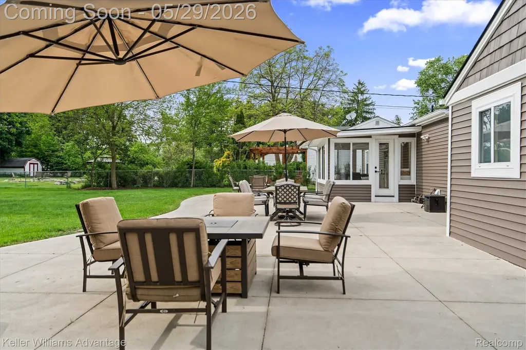 11389 Southworth Avenue Plymouth Charter Township MI 48170