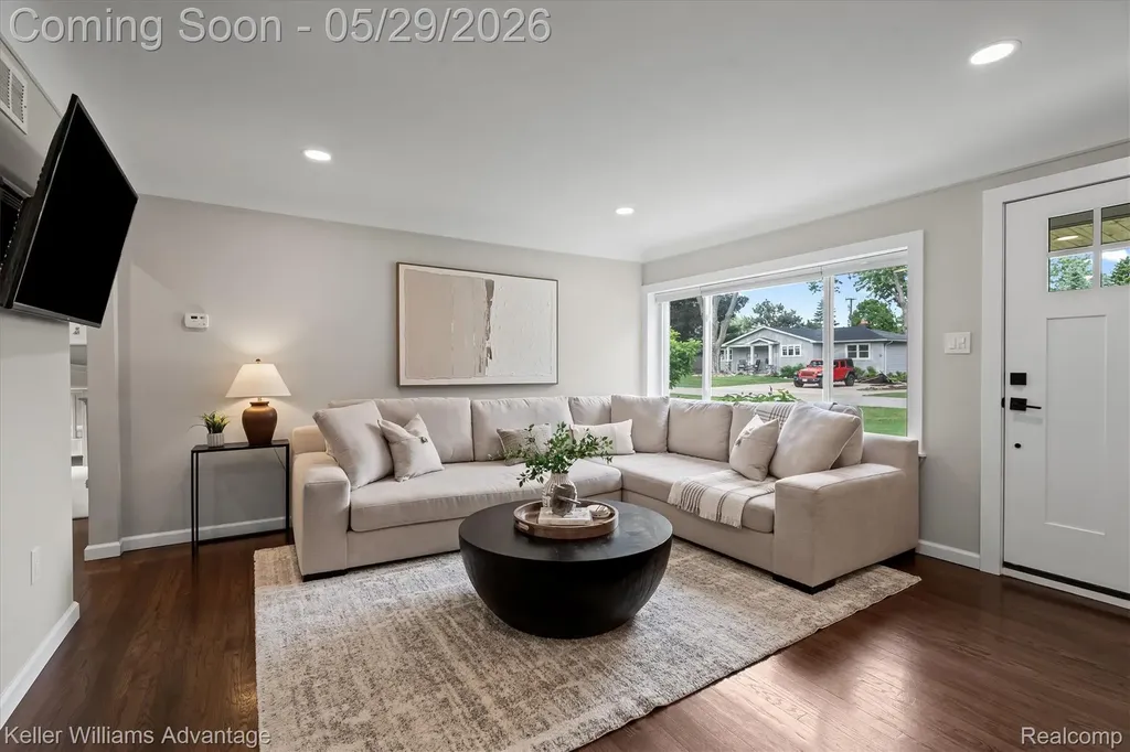 11389 Southworth Avenue Plymouth Charter Township MI 48170