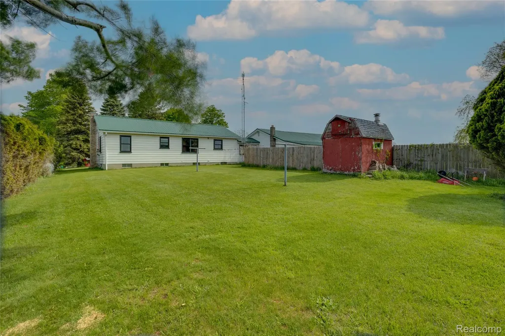 6373 Norman Road Grant Township MI 48032
