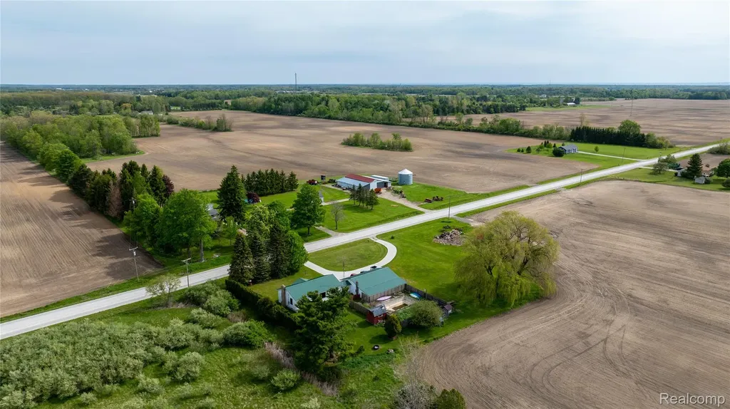 6373 Norman Road Grant Township MI 48032