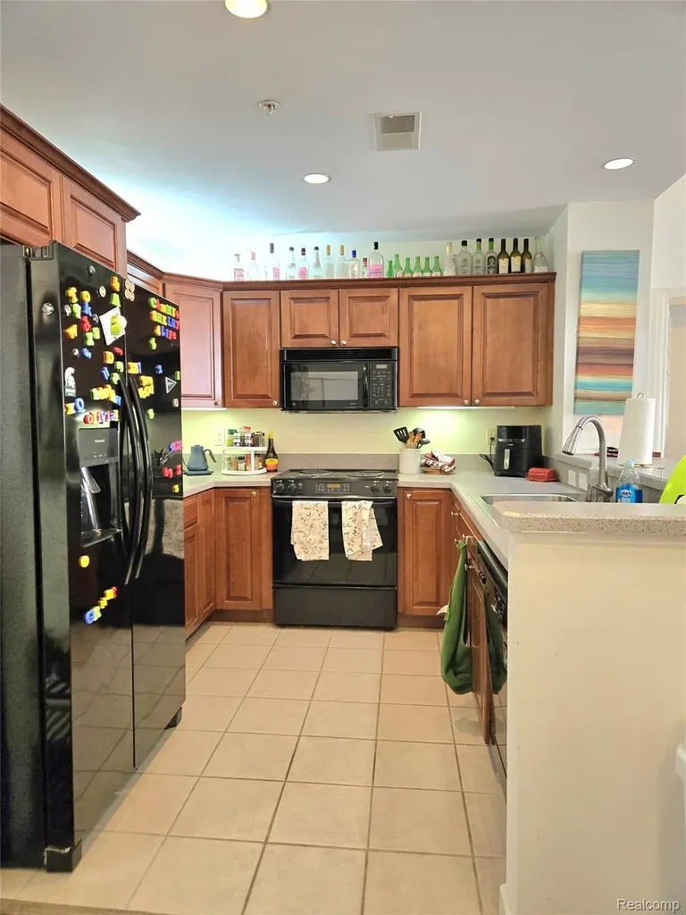 220 Mac Avenue East Lansing City MI 48823