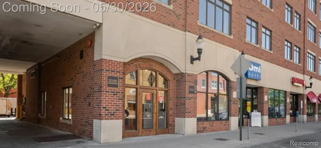 220 Mac Avenue East Lansing City MI 48823
