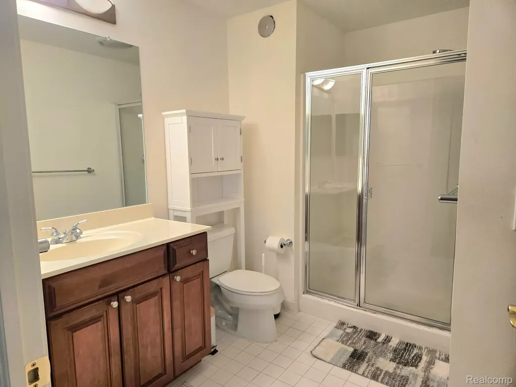 220 Mac Avenue East Lansing City MI 48823