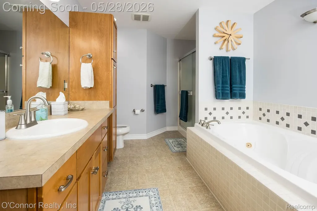 910 Hunter Court Marysville City MI 48040