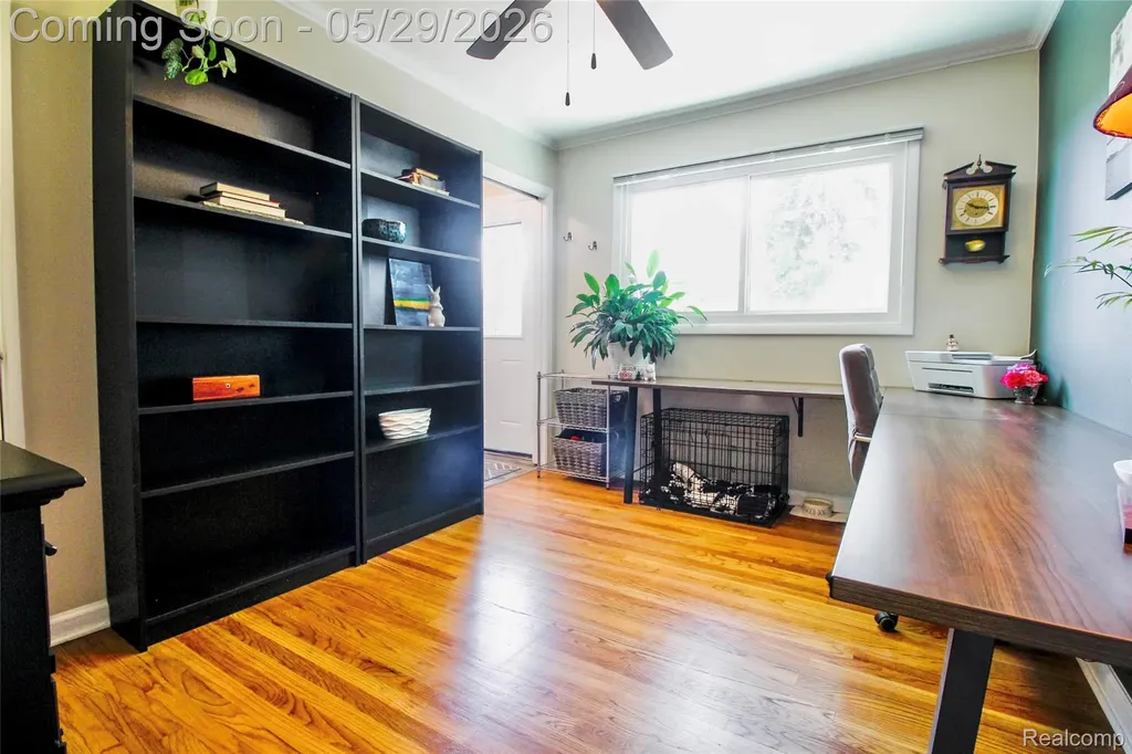 29505 Minton Street Livonia City MI 48150