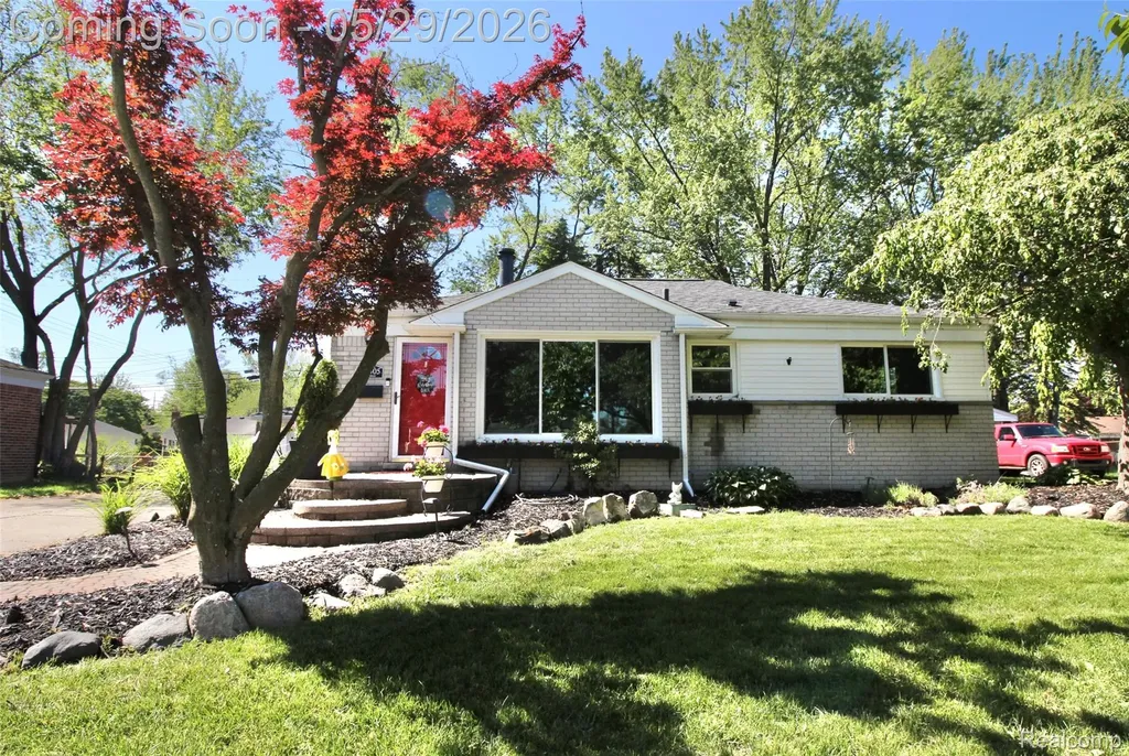 29505 Minton Street Livonia City MI 48150