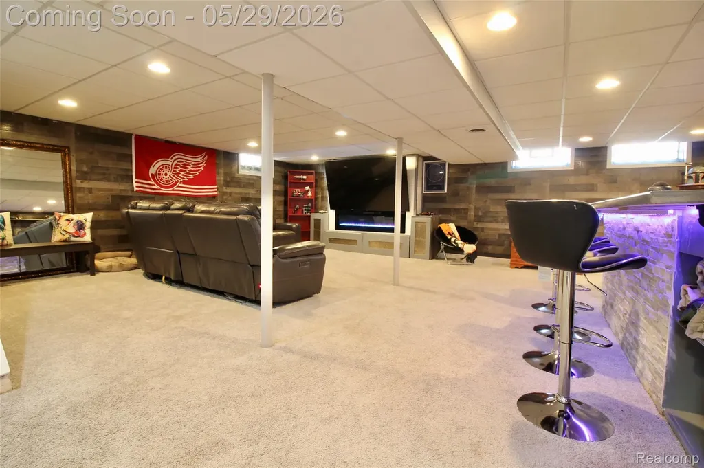 29505 Minton Street Livonia City MI 48150