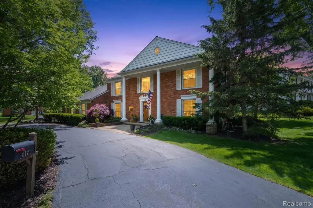4121 Antique Lane Bloomfield Hills City MI 48302